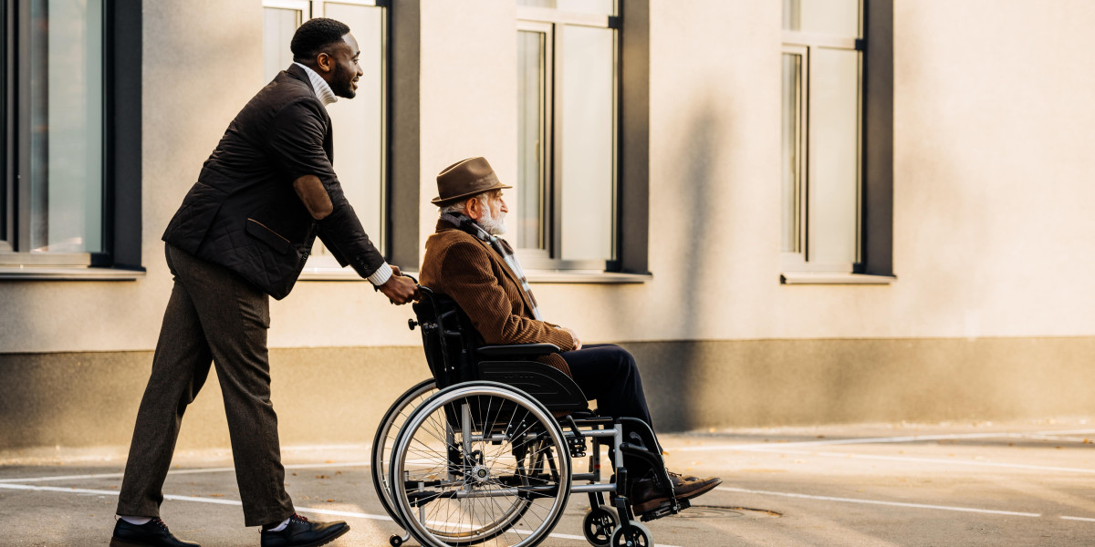 9 Lessons Your Parents Taught You About Mobility Scooters To Buy