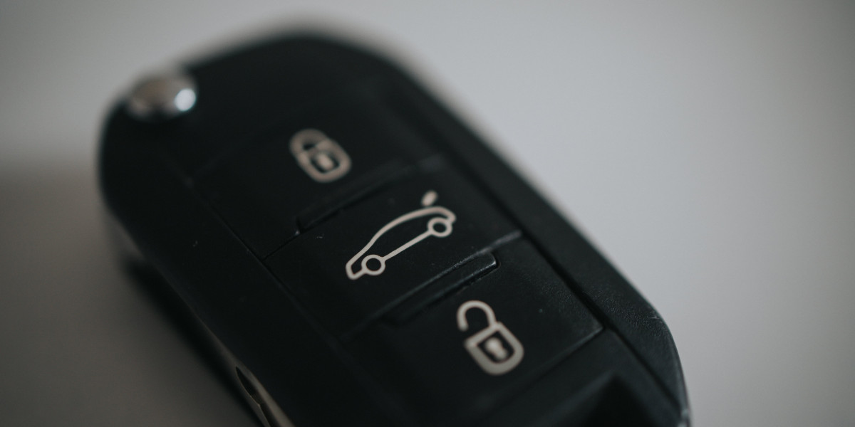 See What Ampthill Car Locksmiths Tricks The Celebs Are Utilizing