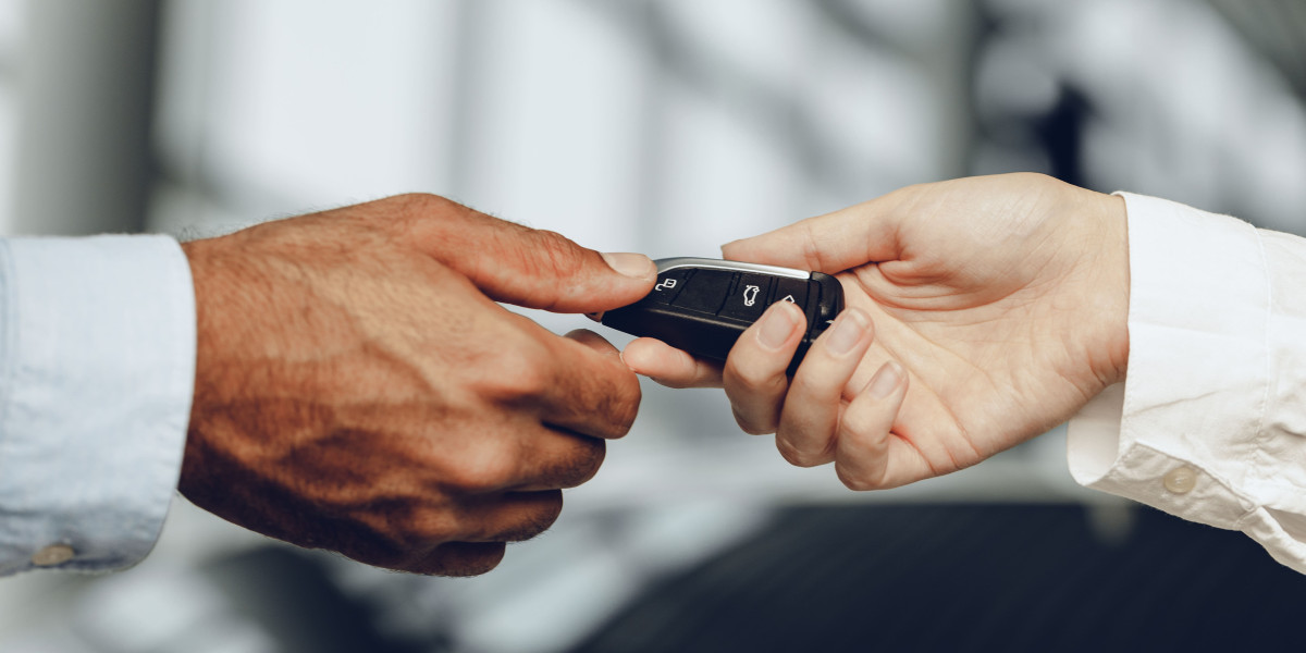 The Reasons Car Locksmiths Near Luton Is Fast Increasing To Be The Most Popular Trend In 2024